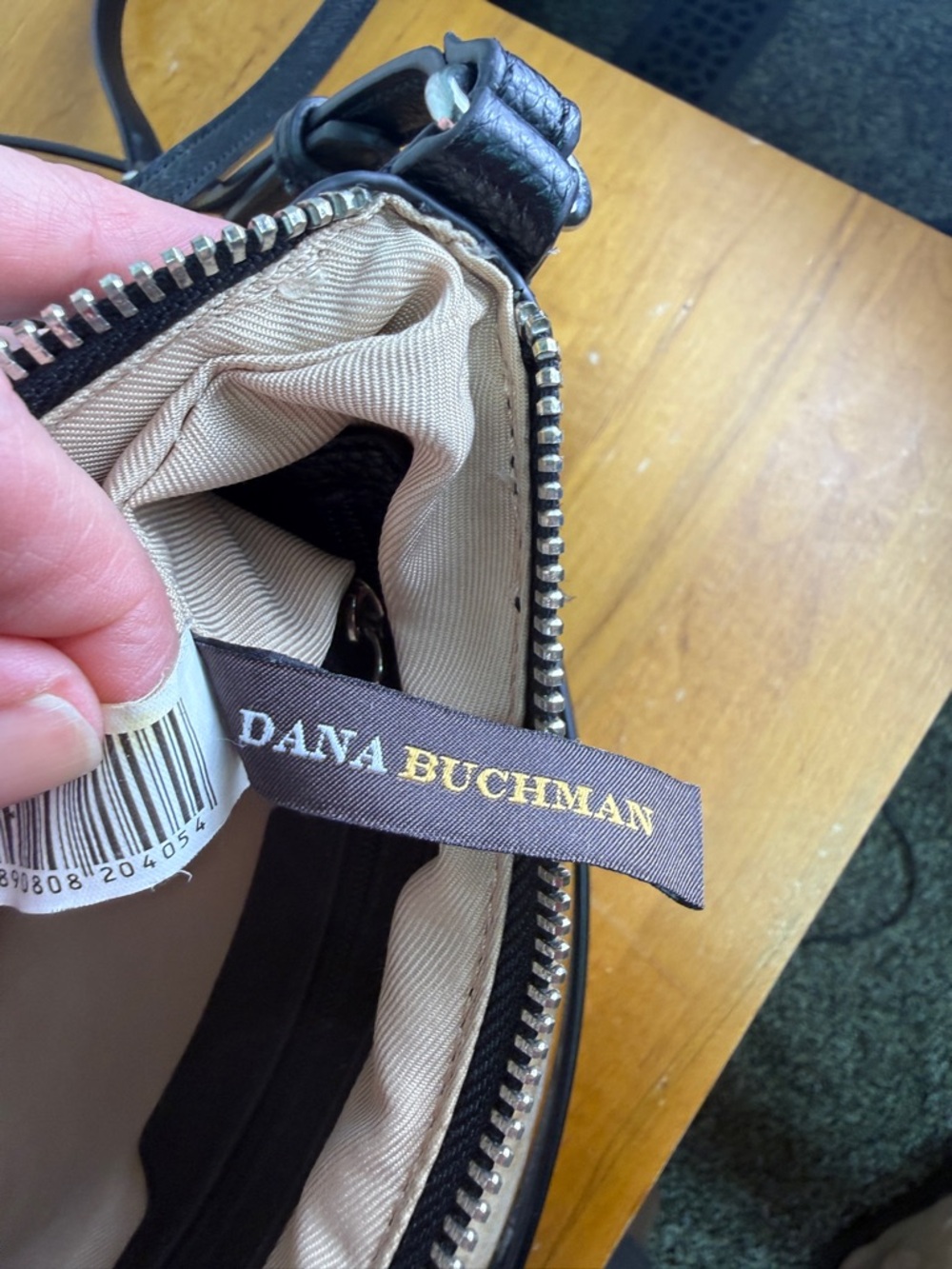 Dana Buchman Black Pebbled Faux Leather Crossbody Bag Adjustable Strap EUC - Picture 7 of 7